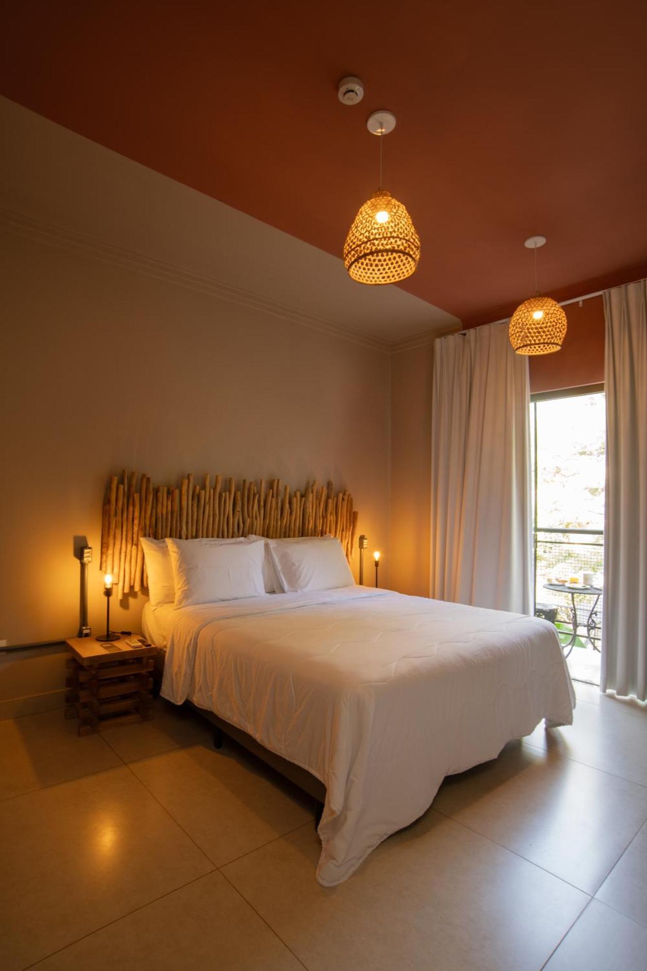 The Garden Hotel Bonito  Bagian luar foto
